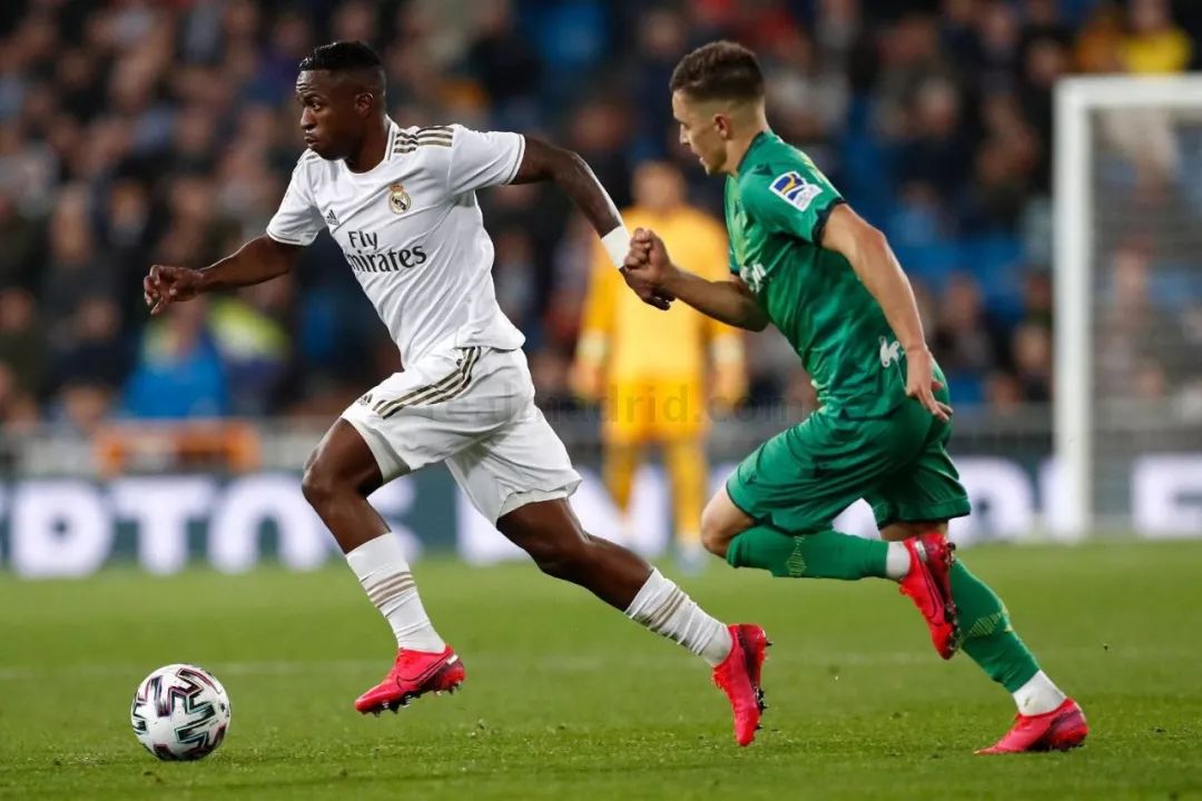 冲刺阶段国王杯传出新动向，萨克拉门托国王复出首秀，管理层表态：媒体盛赞，训练强度明显提升的简单介绍