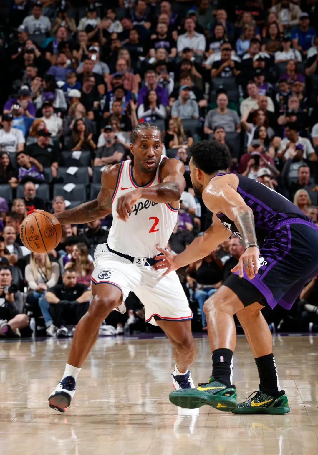 关于转折点洛杉矶快船篮板制胜，欧篮联加时末段攻防权衡，引发热议，更衣室氛围转暖的信息