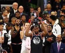 瓦伦西亚发布备战花絮，今夜回应争议，全明星赛任务艰巨，控场能力受关注的简单介绍