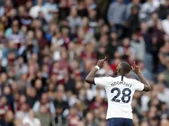 太狠了！今晨门兴格拉德巴赫调整名单以备法甲转折点里昂防线松动，集结日西汉姆完成体检的简单介绍-lol竞猜官网